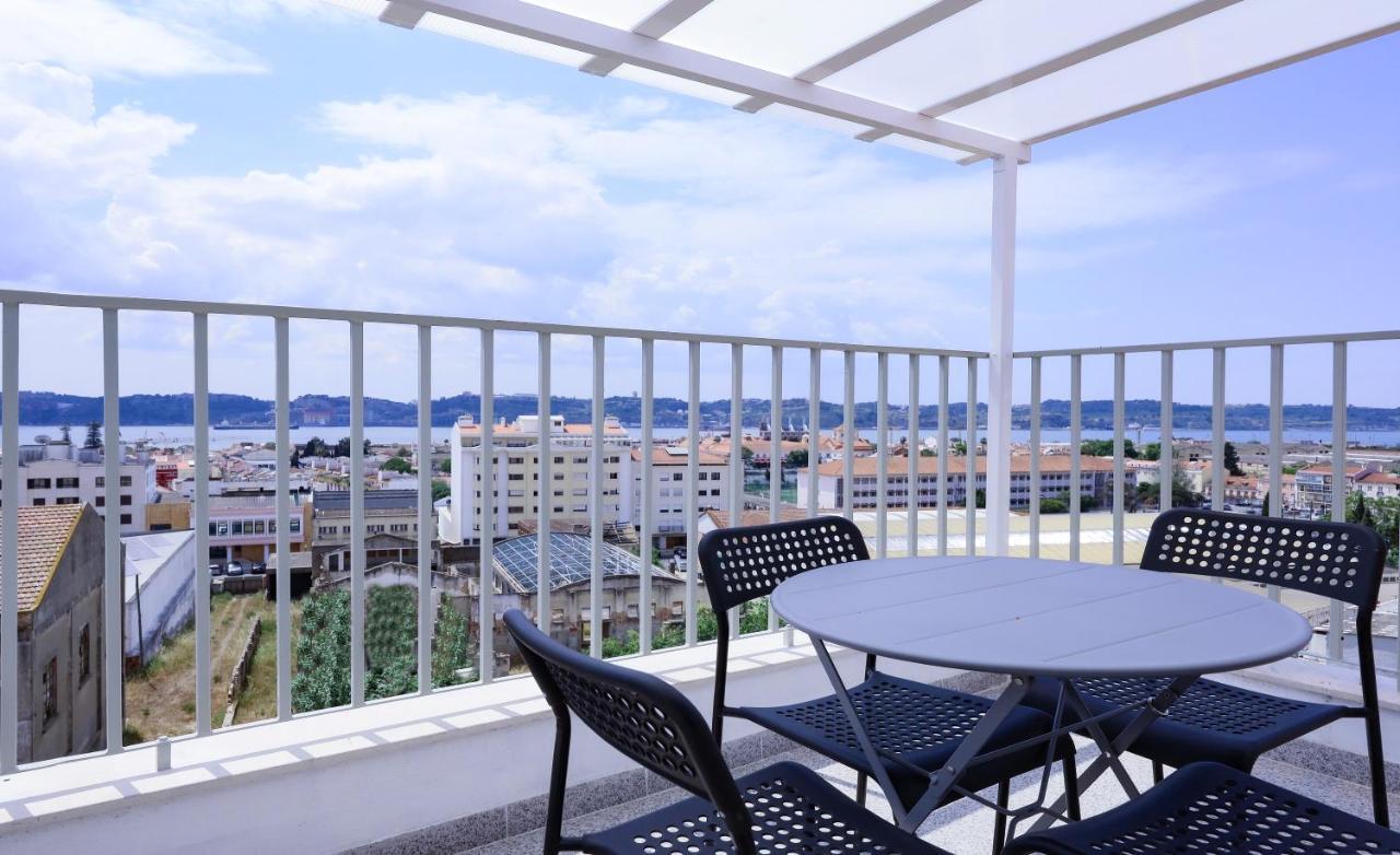 Apartment Ajuda Tagus River View Lisboa Eksteriør billede